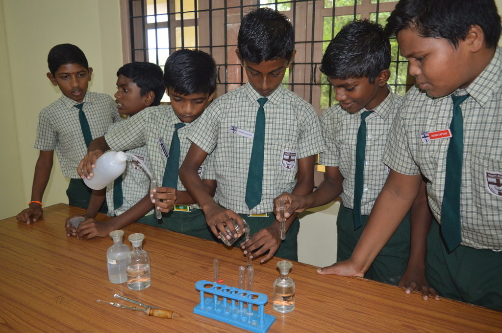 Chemistry Lab of Trinity Academy Krishnagiri 4